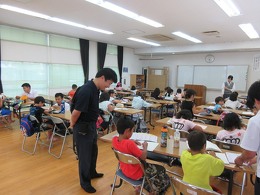 中関ふれあい食堂での食事の様子