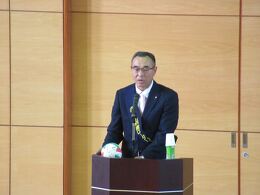 50周年記念講演での長沼会長のあいさつ