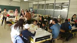 勝間ふれいあい食堂での様子